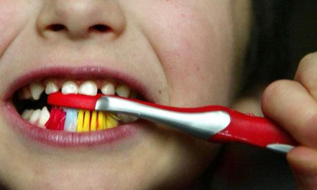 Keď zuby dieťaťa vypadnú?
